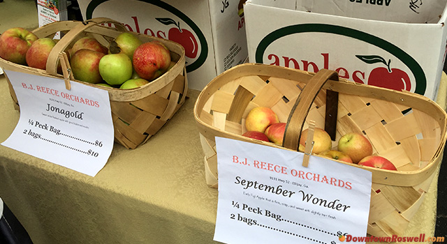 roswell-farmers-market-apples